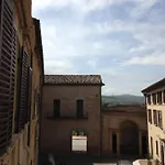 Palazzo Montesi Feriehus